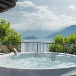 Castello With Jacuzzi & Priceless View By Rent Villa