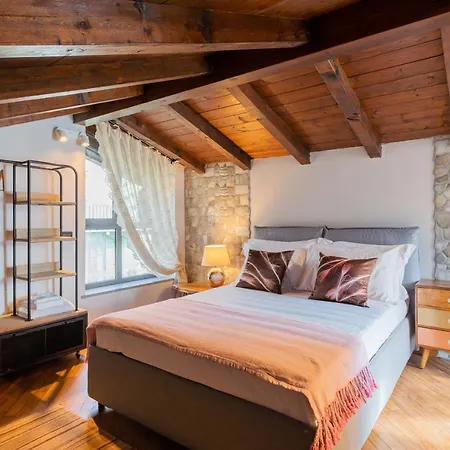 Castello With Jacuzzi & Priceless View By Rent