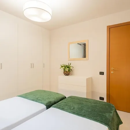Castello By Rent Villa *