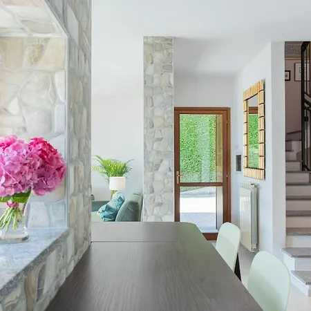 Castello With Jacuzzi & Priceless View By Rent Argegno