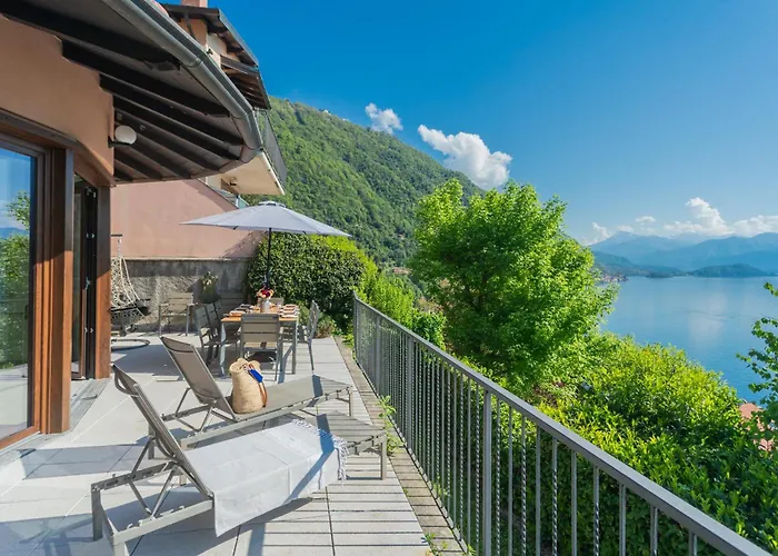 Castello With Jacuzzi & Priceless View By Rent Villa *