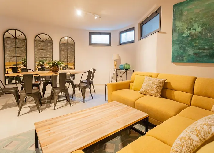 Villa Castello With Jacuzzi & Priceless View By Rent *